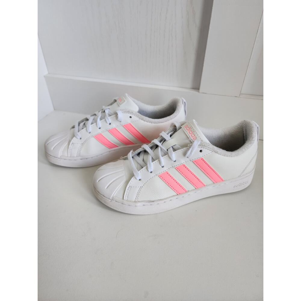 Adidas Streetcheck Pink /‎ White Tennis Shoe Sneaker Size 3 Youth